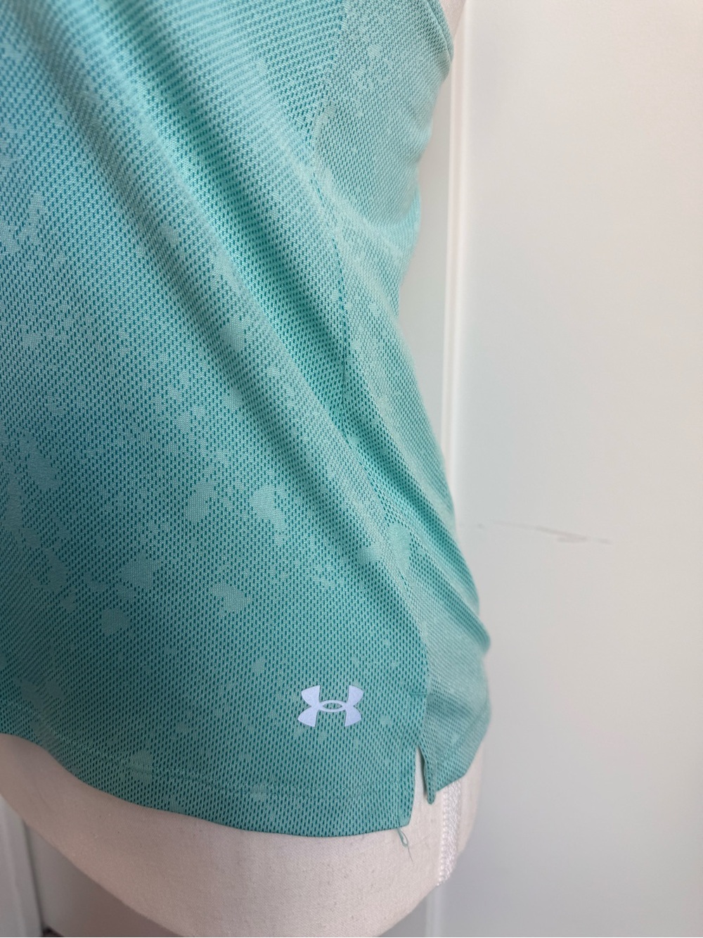 Under Armour Aqua Performance Racerback Tank Top - Picture 5 of 8